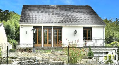 Traditional house 5 rooms of 80 m² in Séry-Magneval (60800)