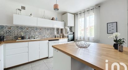 Maison 7 pièces de 156 m² à Dammarie-les-Lys (77190)