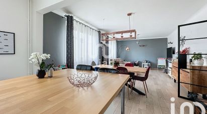 Maison 7 pièces de 156 m² à Dammarie-les-Lys (77190)