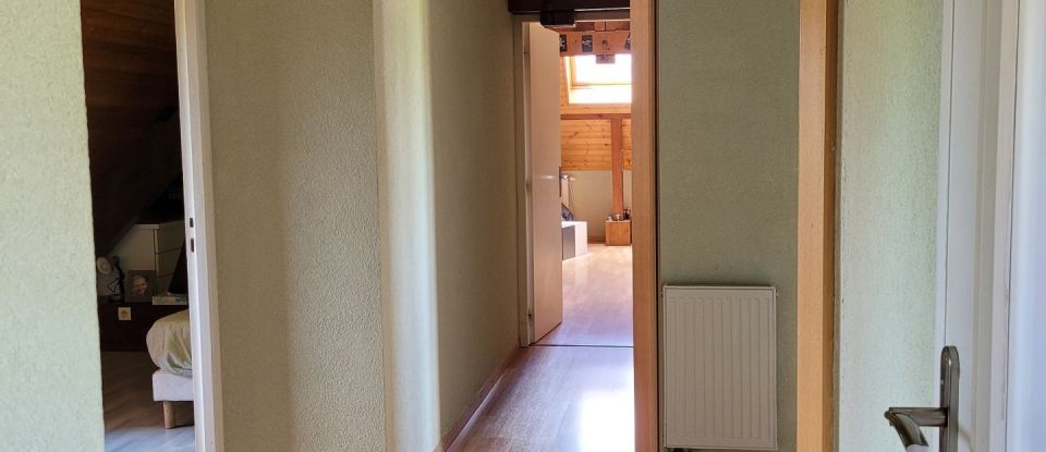 Apartment 6 rooms of 126 m² in Rumilly (74150)