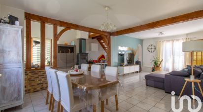 Traditional house 6 rooms of 187 m² in Les Ageux (60700)