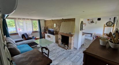 Maison 5 pièces de 99 m² à VILLEDIEU-LES-POÊLES (50800)