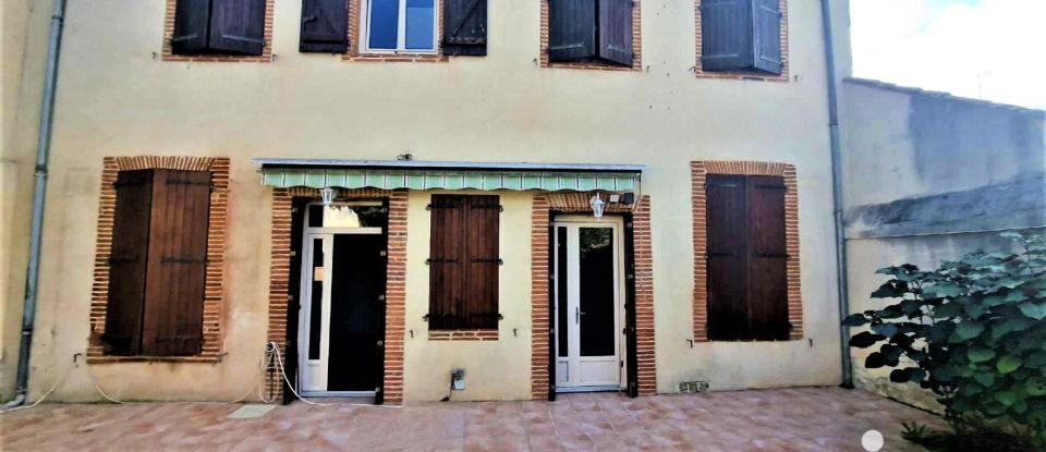 Town house 5 rooms of 198 m² in Castelsarrasin (82100)