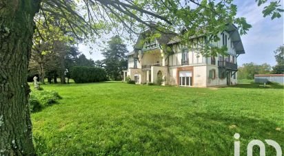 Estate 16 rooms of 510 m² in Castelsarrasin (82100)