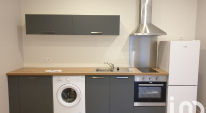 Appartement 2 pièces de 38 m² à Saint-Étienne (42000)