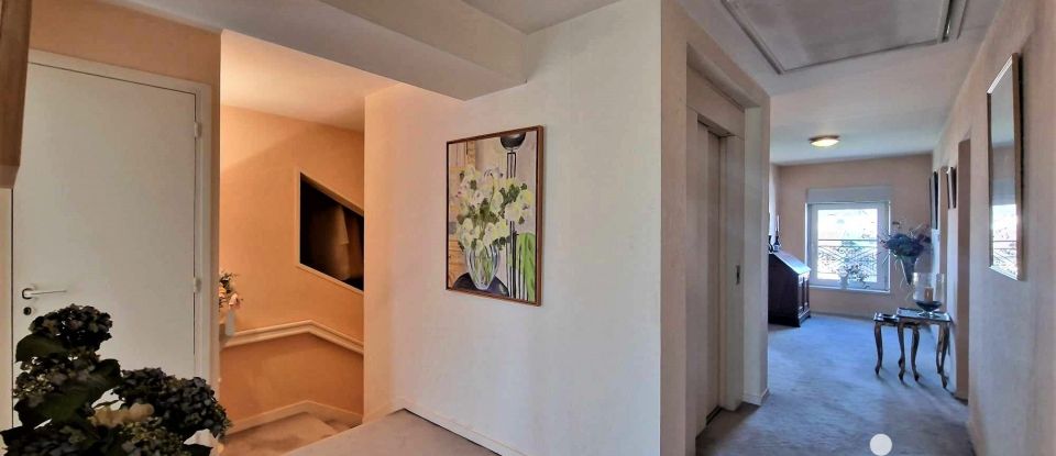 Town house 9 rooms of 380 m² in Castelsarrasin (82100)