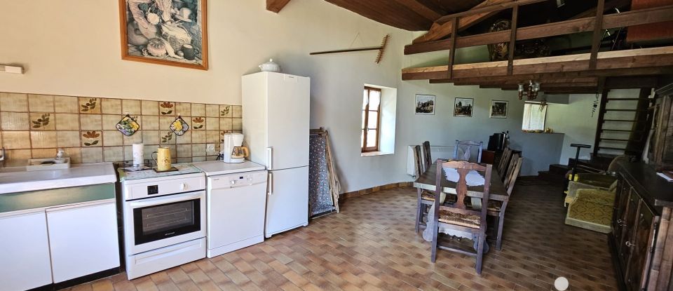 Traditional house 11 rooms of 380 m² in Préaux (07290)