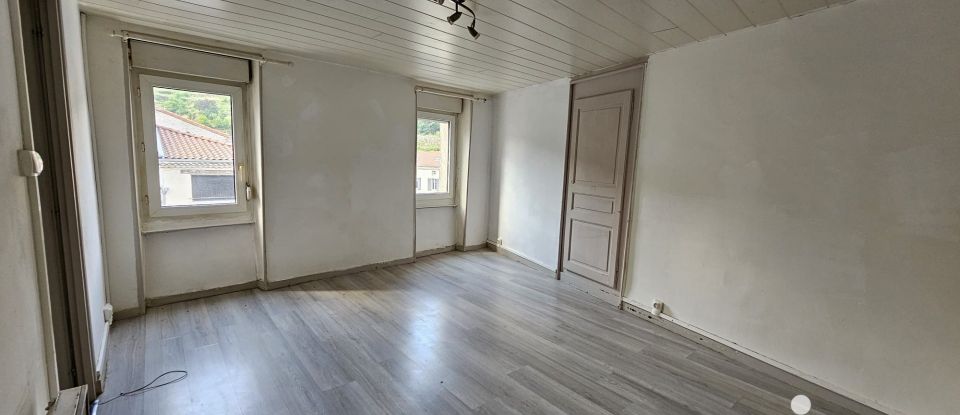 Building in Satillieu (07290) of 160 m²