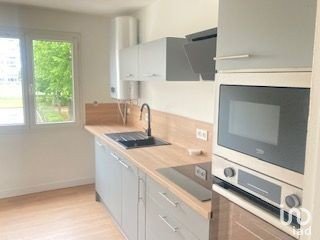 Appartement 3 pièces de 70 m² à Caen (14000)