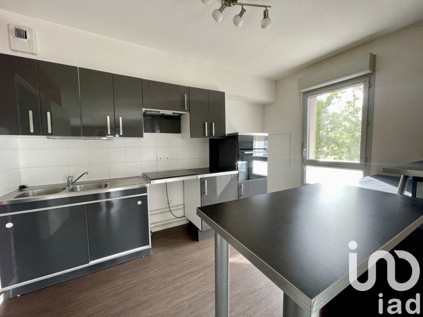 Apartment 4 rooms of 81 m² in Eysines (33320)