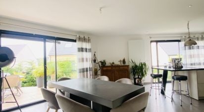 Maison 4 pièces de 140 m² à Bertangles (80260)