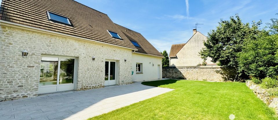 Maison 7 pièces de 195 m² à Plaisir (78370)