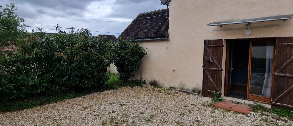 Maison traditionnelle 5 pièces de 180 m² à Saligny (89100)