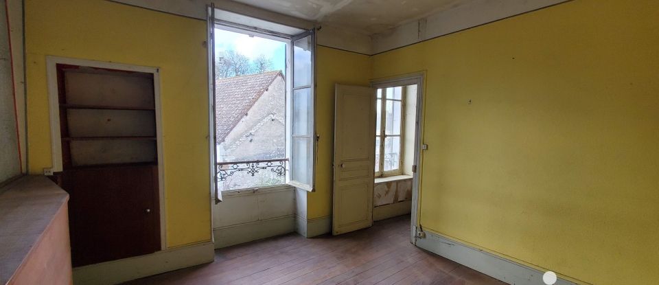 Town house 6 rooms of 250 m² in Neuvy-sur-Loire (58450)