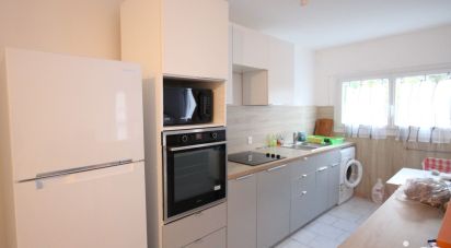 Apartment 3 rooms of 71 m² in Plaisir (78370)