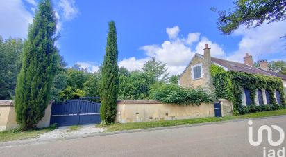 Maison 4 pièces de 130 m² à Escamps (89240)