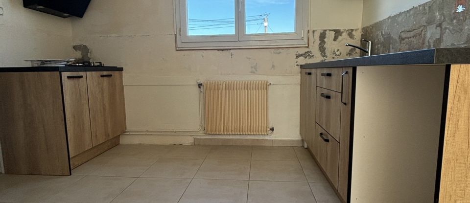 Town house 5 rooms of 88 m² in Tonnay-Charente (17430)