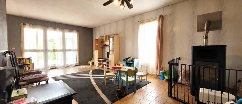 Maison 6 pièces de 130 m² à Braud-et-Saint-Louis (33820)