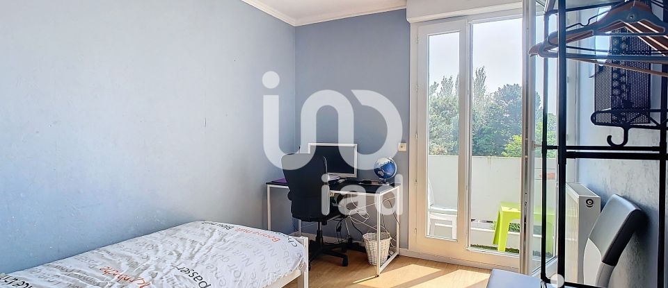 Appartement 5 pièces de 96 m² à Saint-Brieuc (22000)