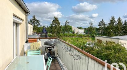 Apartment 4 rooms of 80 m² in Les Ulis (91940)