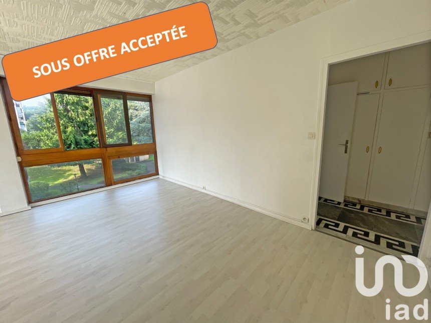 Apartment 2 rooms of 52 m² in Fontenay-le-Fleury (78330)