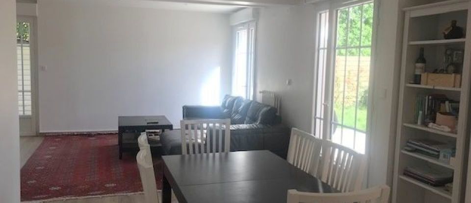 Maison 6 pièces de 150 m² à Libourne (33500)