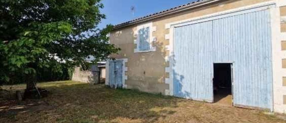 Maison 4 pièces de 90 m² à Les Peintures (33230)