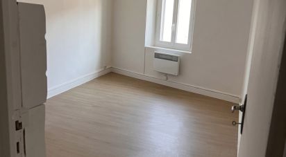 Appartement 2 pièces de 33 m² à Trets (13530)