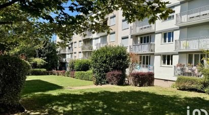 Apartment 4 rooms of 65 m² in Saint-Michel-sur-Orge (91240)