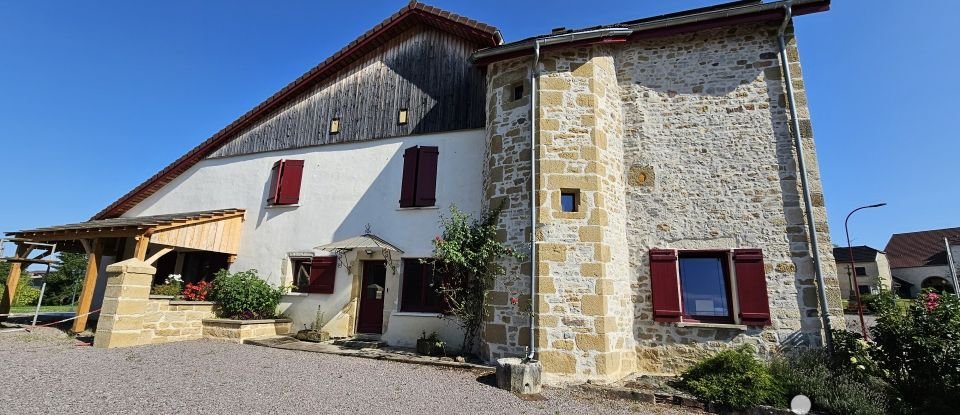 Mansion 12 rooms of 457 m² in Cubry-lès-Faverney (70160)