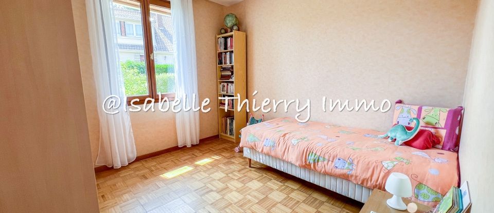 House 4 rooms of 83 m² in Montlhéry (91310)