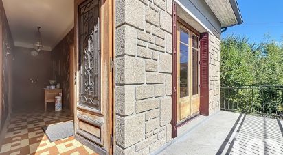 Traditional house 5 rooms of 79 m² in Le Lonzac (19470)