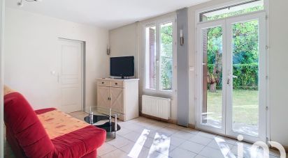 Apartment 3 rooms of 54 m² in Saint-Cyr-l'École (78210)