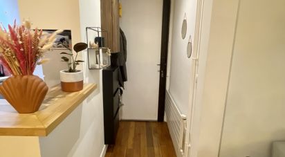 Appartement 2 pièces de 42 m² à Paris (75018)