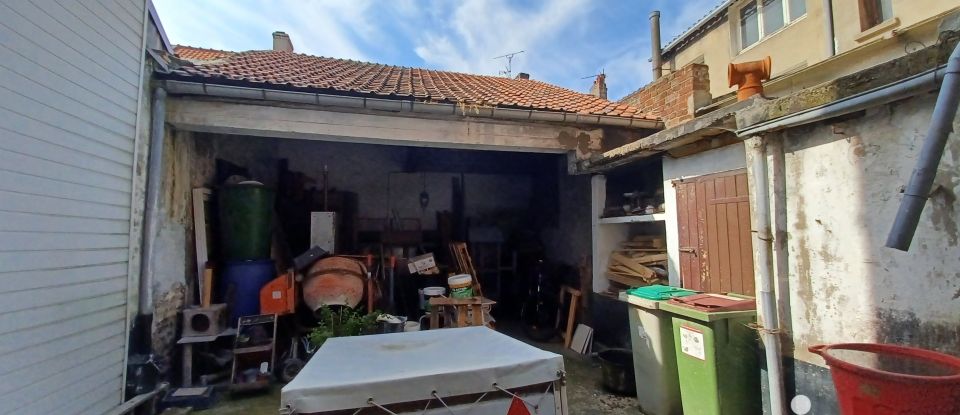 Ferme 4 pièces de 104 m² à Calais (62100)