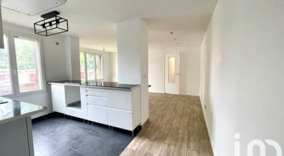 Apartment 2 rooms of 44 m² in Les Pavillons-sous-Bois (93320)