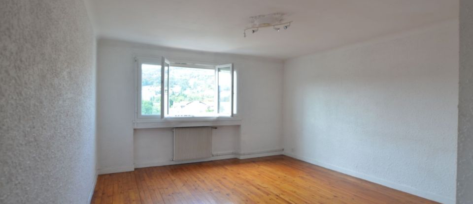 Appartement 4 pièces de 88 m² à Unieux (42240)