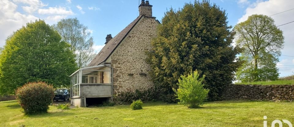 Maison 4 pièces de 70 m² à Soursac (19550)