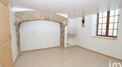 Maison 5 pièces de 110 m² à Usson-en-Forez (42550)