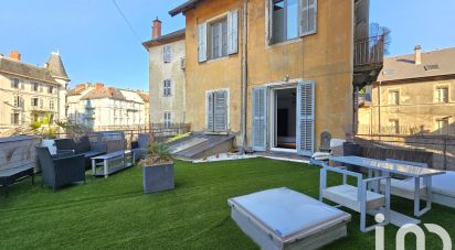 Appartement 5 pièces de 95 m² à Chambéry (73000)