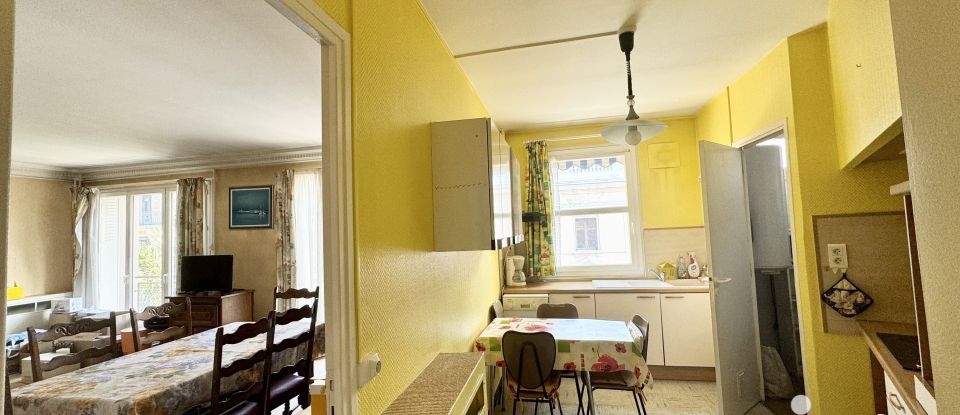 Apartment 3 rooms of 89 m² in Tarbes (65000)