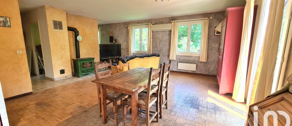 House 6 rooms of 137 m² in Le Gua (38450)