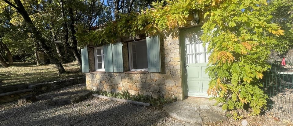 Bastide 7 pièces de 220 m² à Montauroux (83440)