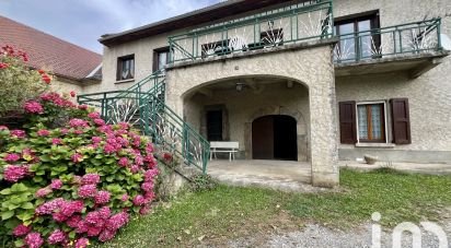 Traditional house 5 rooms of 131 m² in Mayres-Savel (38350)