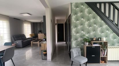 Maison 6 pièces de 132 m² à Reims (51100)