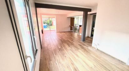 House 4 rooms of 64 m² in Montélimar (26200)