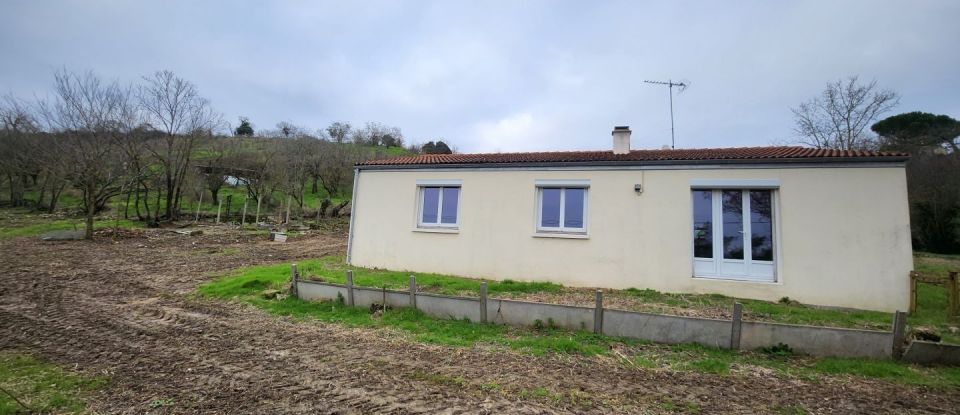 Maison 6 pièces de 95 m² à Thouars (79100)