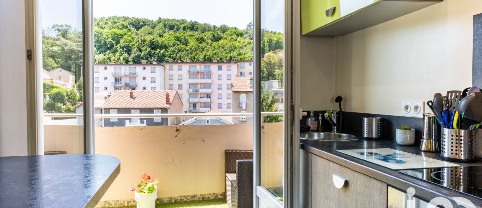 Apartment 3 rooms of 57 m² in Saint-Étienne (42000)