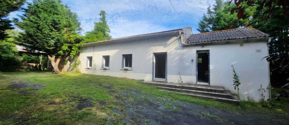 Maison 3 pièces de 87 m² à - (79290)