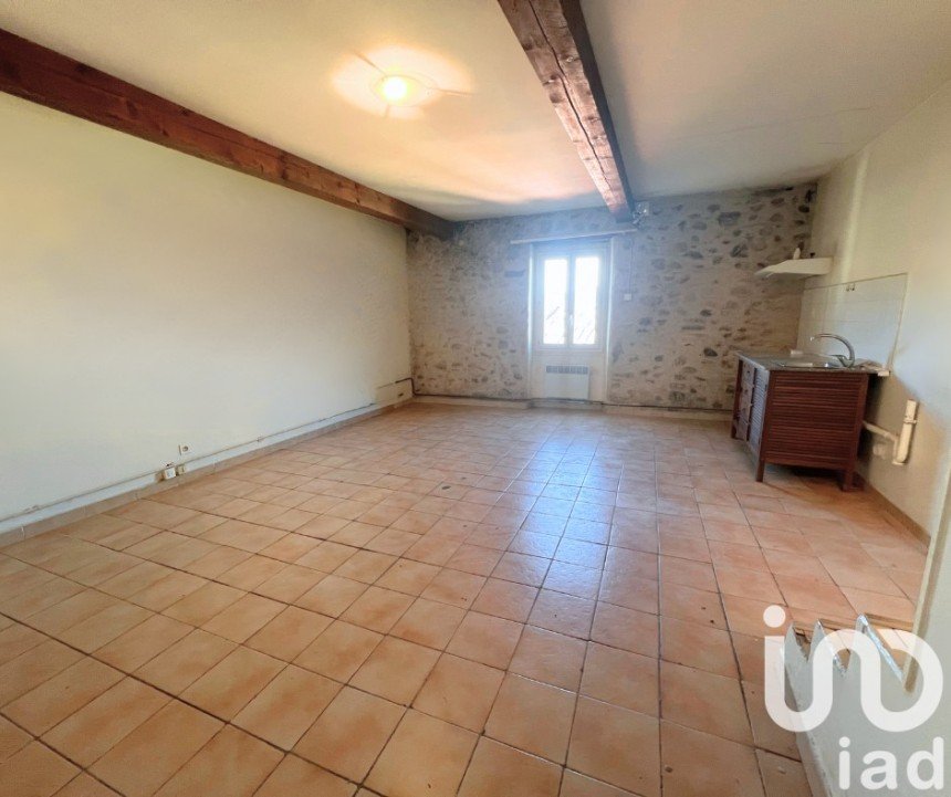 Apartment 1 room of 40 m² in Meyrargues (13650)